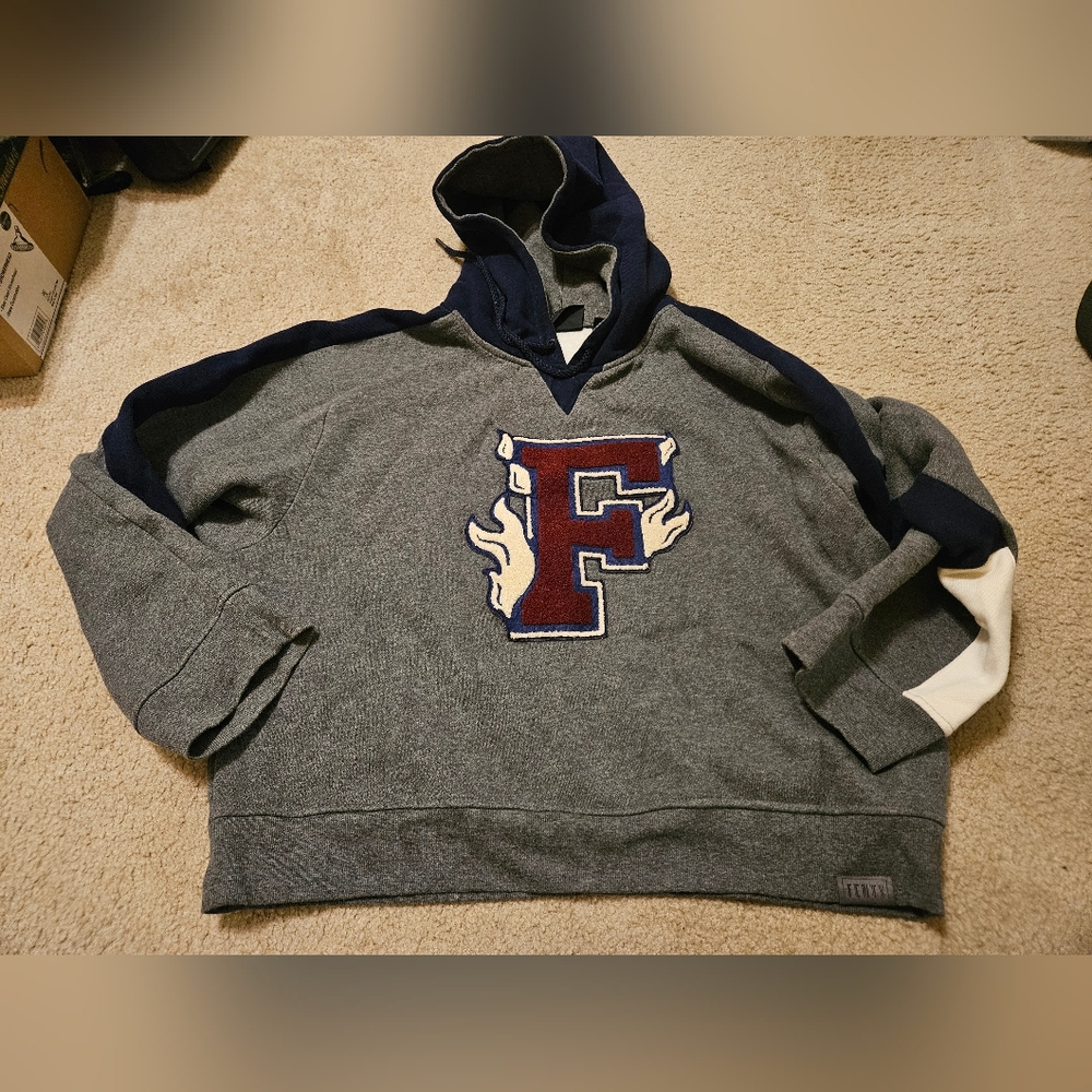 Puma Fenty Rihanna Varsity Letter F 13 Sweater Pullover Grey Purple Hoodie Large